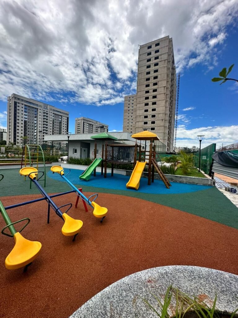 playground com piso emborrachado